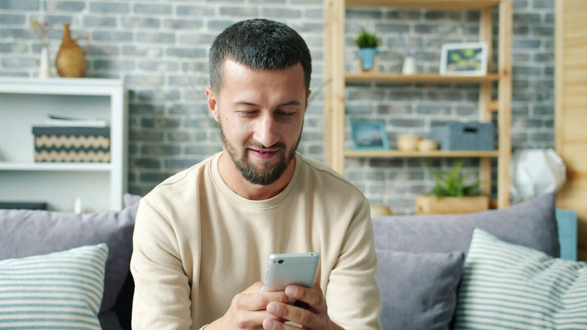 Baccarat Online: How Live Streams and Social Betting Saved a Century-Old Game Baccarat Online: How Live Streams and Social Betting Saved a Century-Old Game
